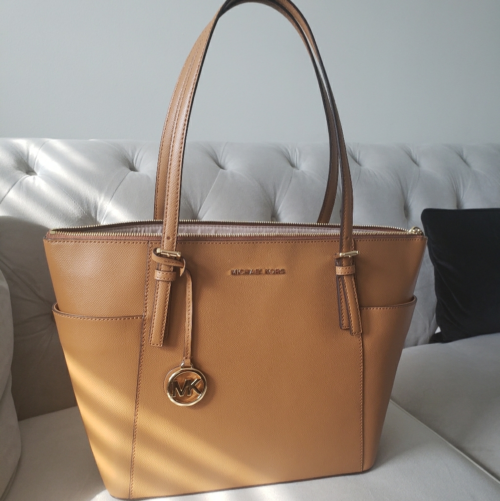 New Mk jetset tote